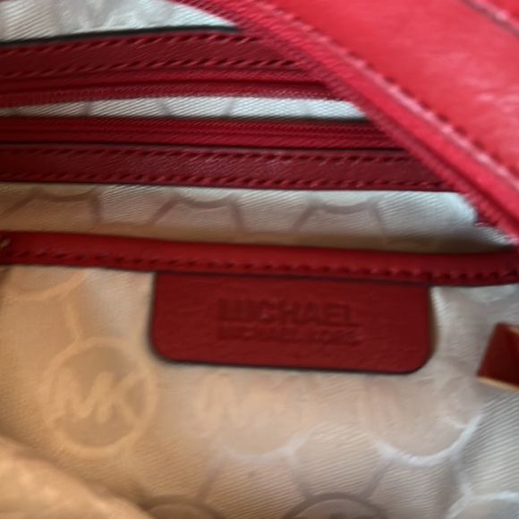 Red leather Michael Kors bag in immaculate condition. - Picture 9 of 10